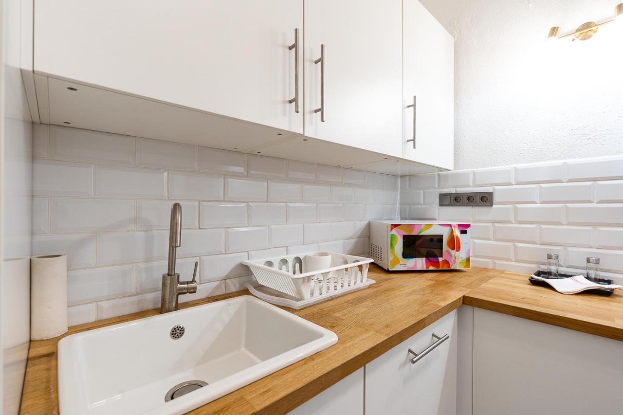 Lovely Apartment Close To Synagogue And Szimpla Garden Budapeste Exterior foto